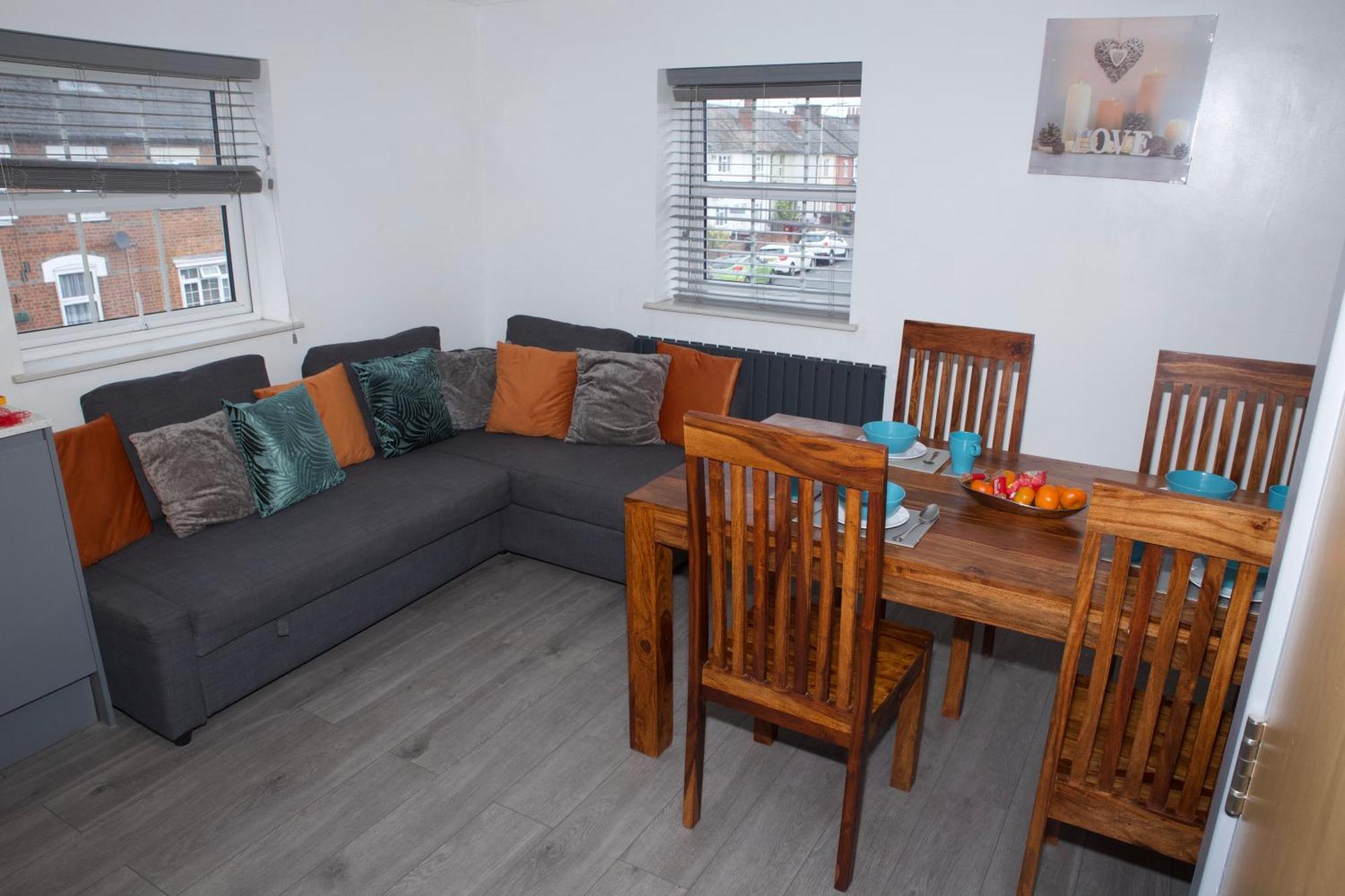 Spacious Modern 2 Bed Flat In City Centre Редінг Екстер'єр фото